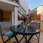 Apartment Old Town *
